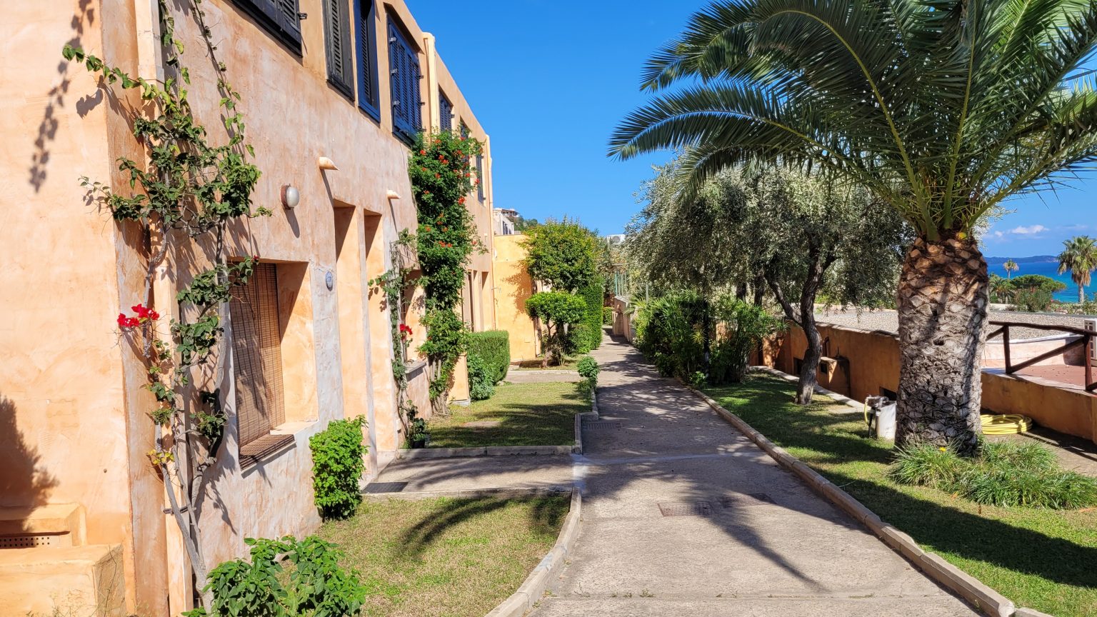 I percorsi interni del residence