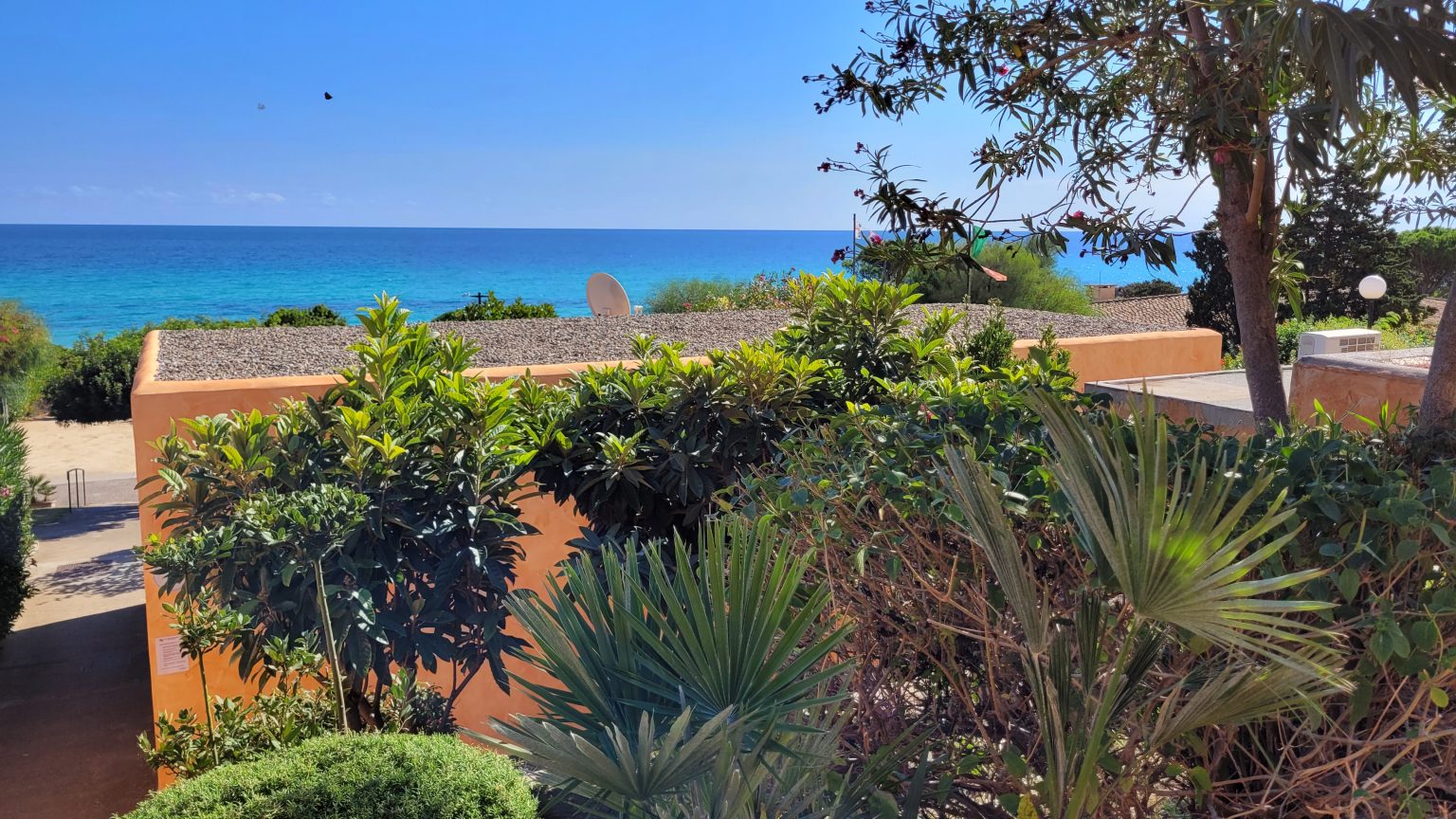 Il mare tra i giardini